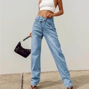 Princess Polly Holly Straught Leg Asymmetric Jeans US 2